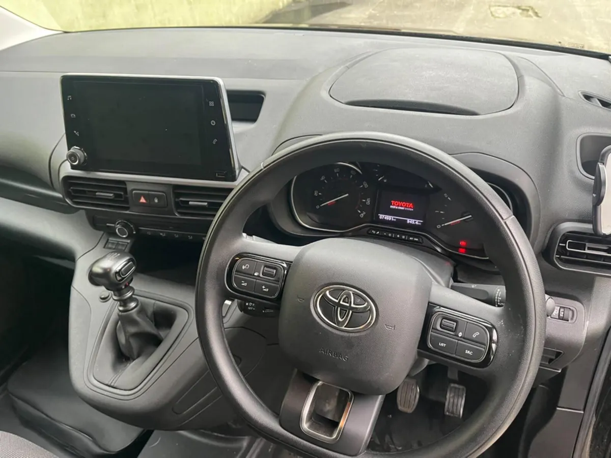 Toyota Proace CITY ICON L1 - Image 4