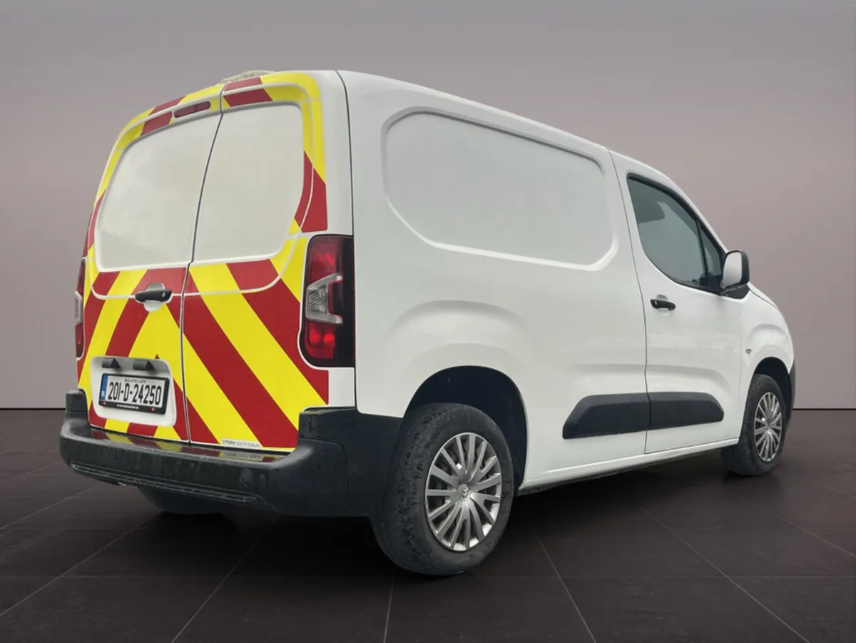 Citroen Berlingo K9 LX 1.5 BLUEHDI 75 650KG M 3 - Image 4