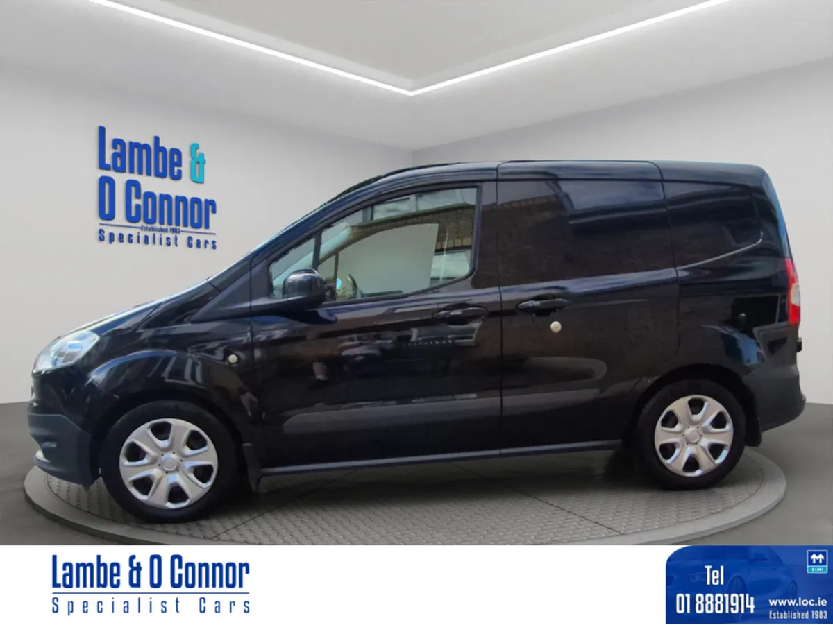 Ford Transit Courier TREND 1.5 TD **** 1 OWNER *** - Image 3