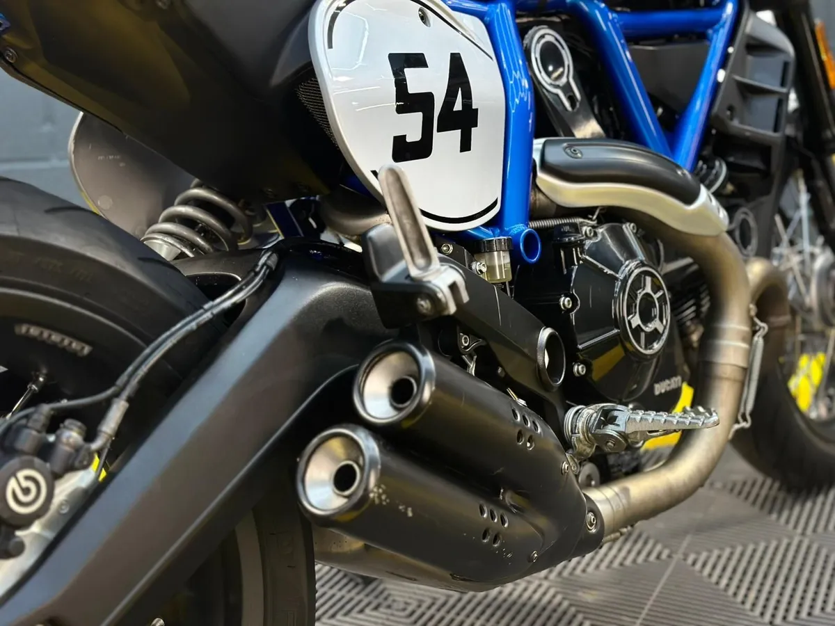 2019 Ducati Scrambler Cafe Racer - Desmo Serviced - Image 2