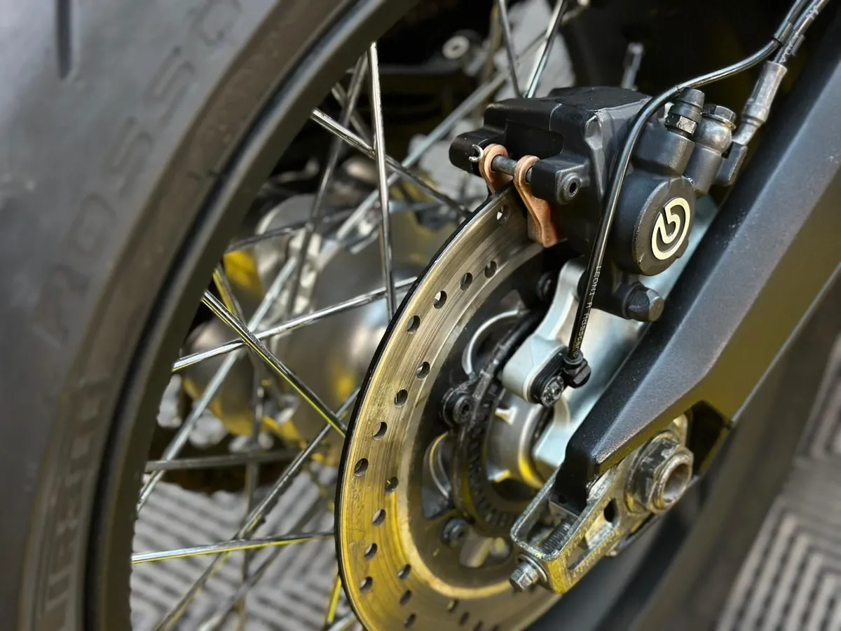 2019 Ducati Scrambler Cafe Racer - Desmo Serviced - Image 3