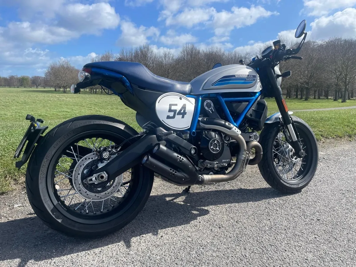 2019 Ducati Scrambler Cafe Racer - Desmo Serviced - Image 1