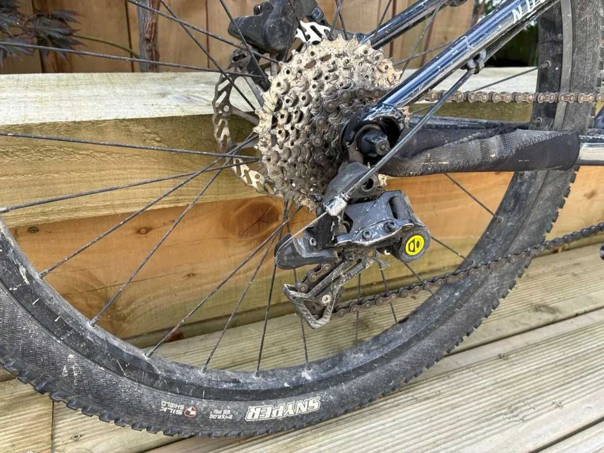Vitus 24 Kids MTB, Air Fork, Hydraulic disc brakes - Image 4