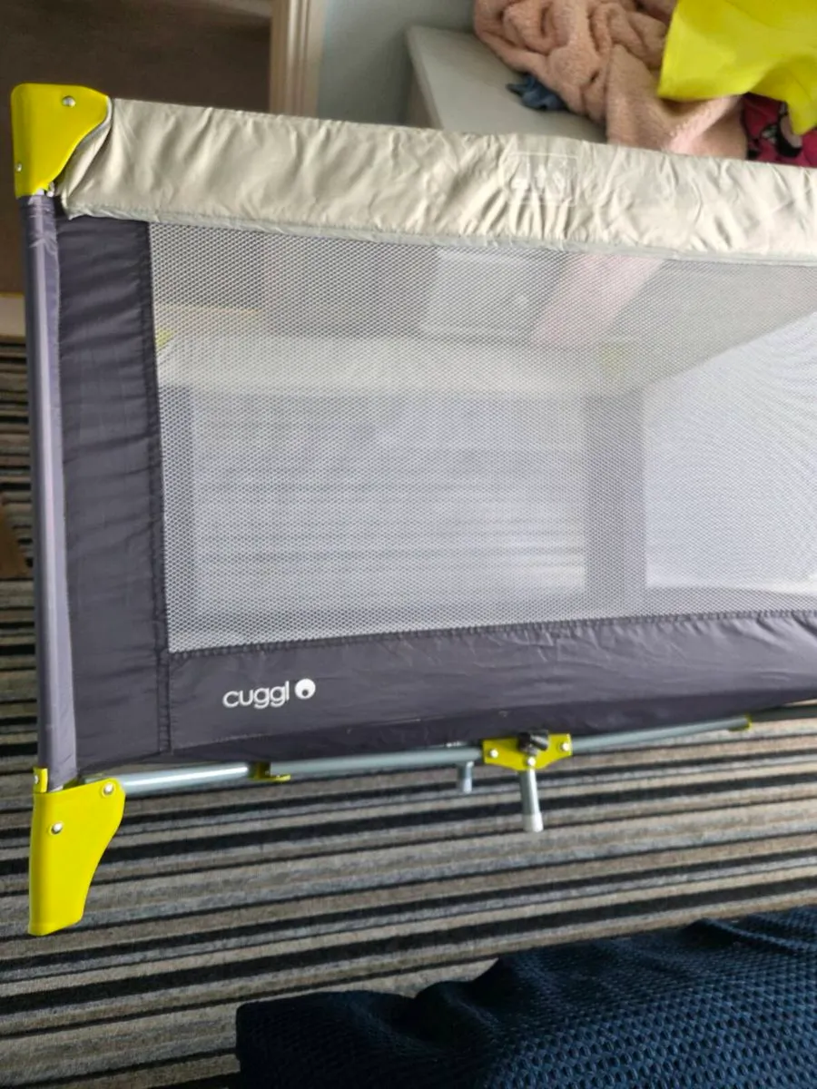Travel Crib - Image 2