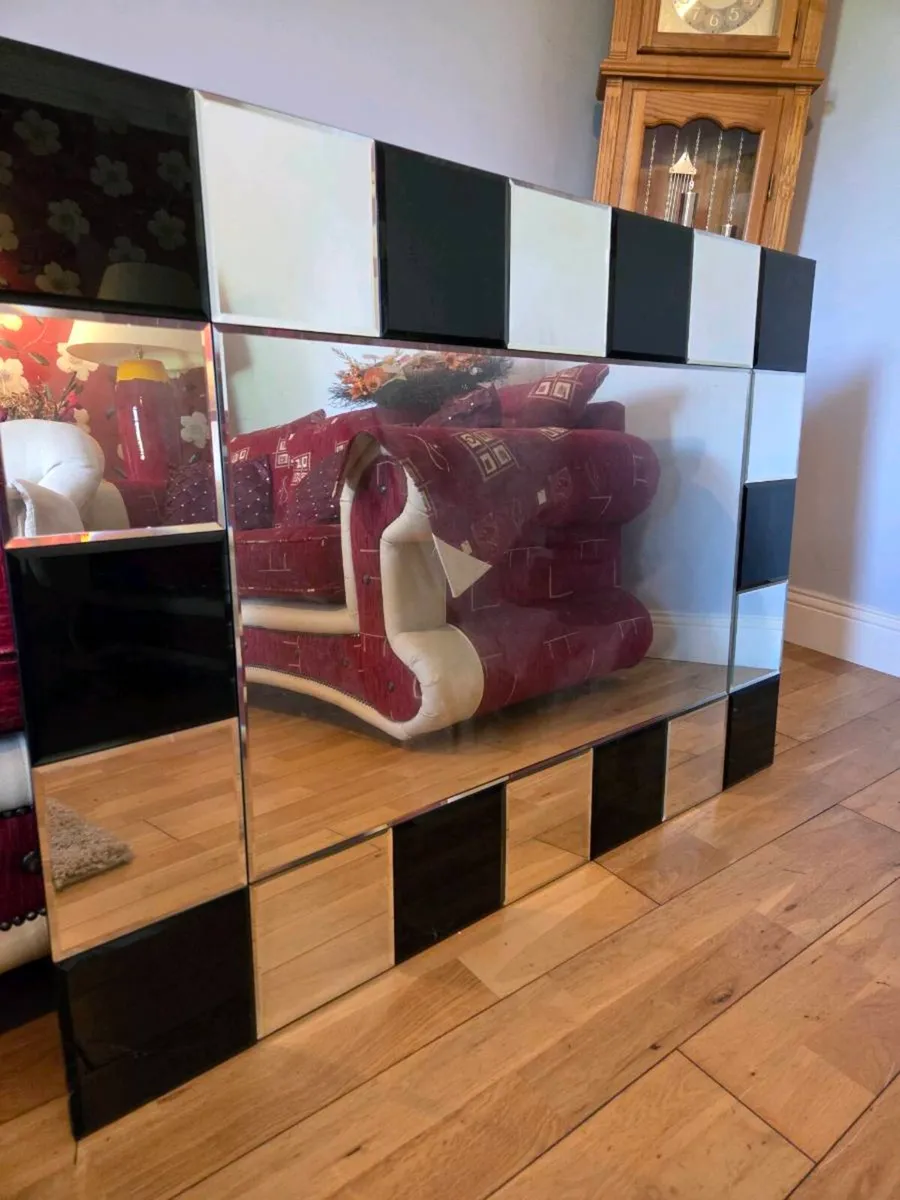 Wall Mirror Big