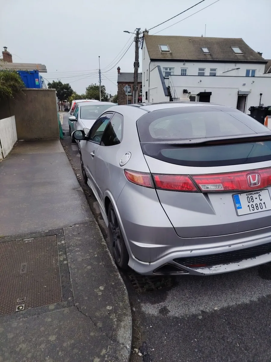 Honda civic fn1 damaged - Image 2