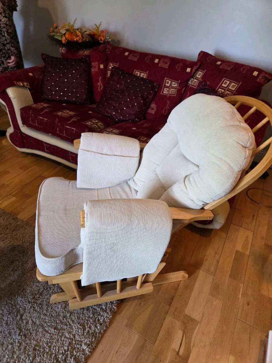 Nursing Glider Maternity Rocking Chair - Image 2