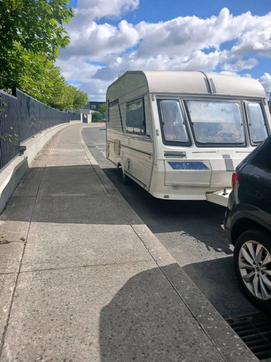 Caravan - Image 2