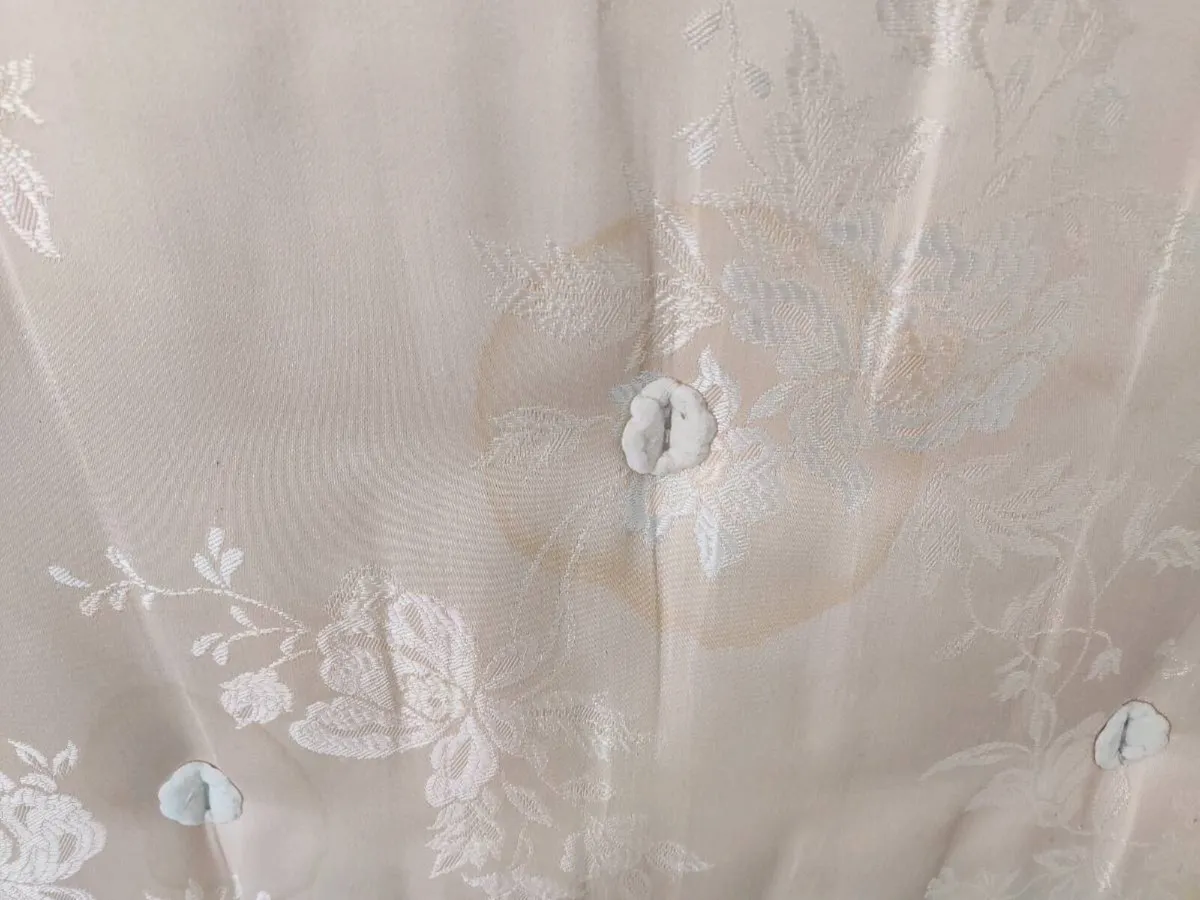 King size mattress - Image 3
