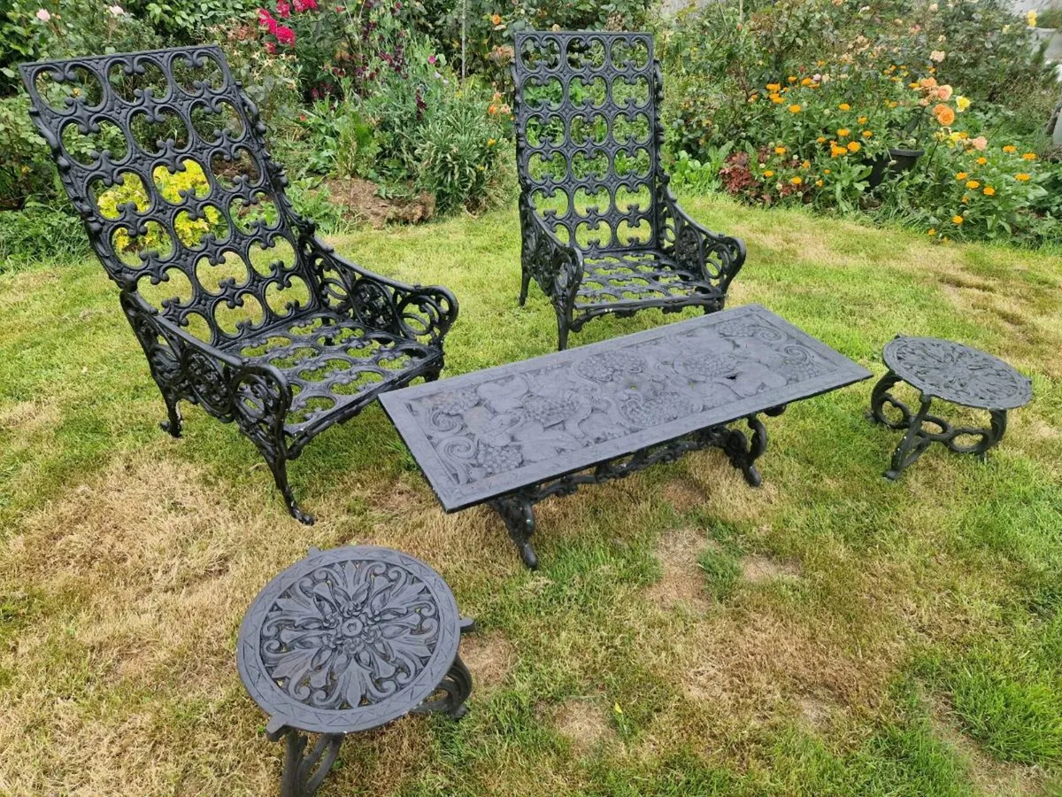 Garden furniture - Image 2