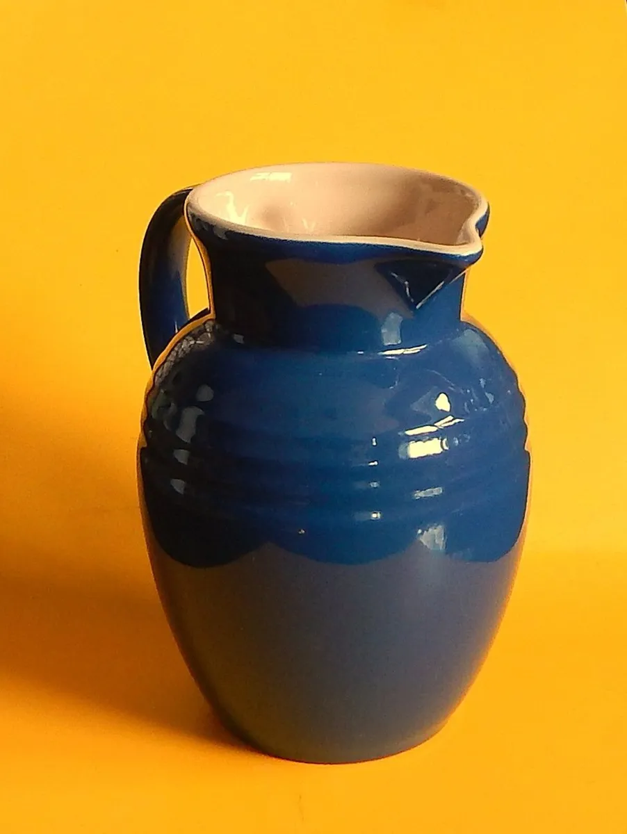 Le Creuset Stoneware Jug - Image 2