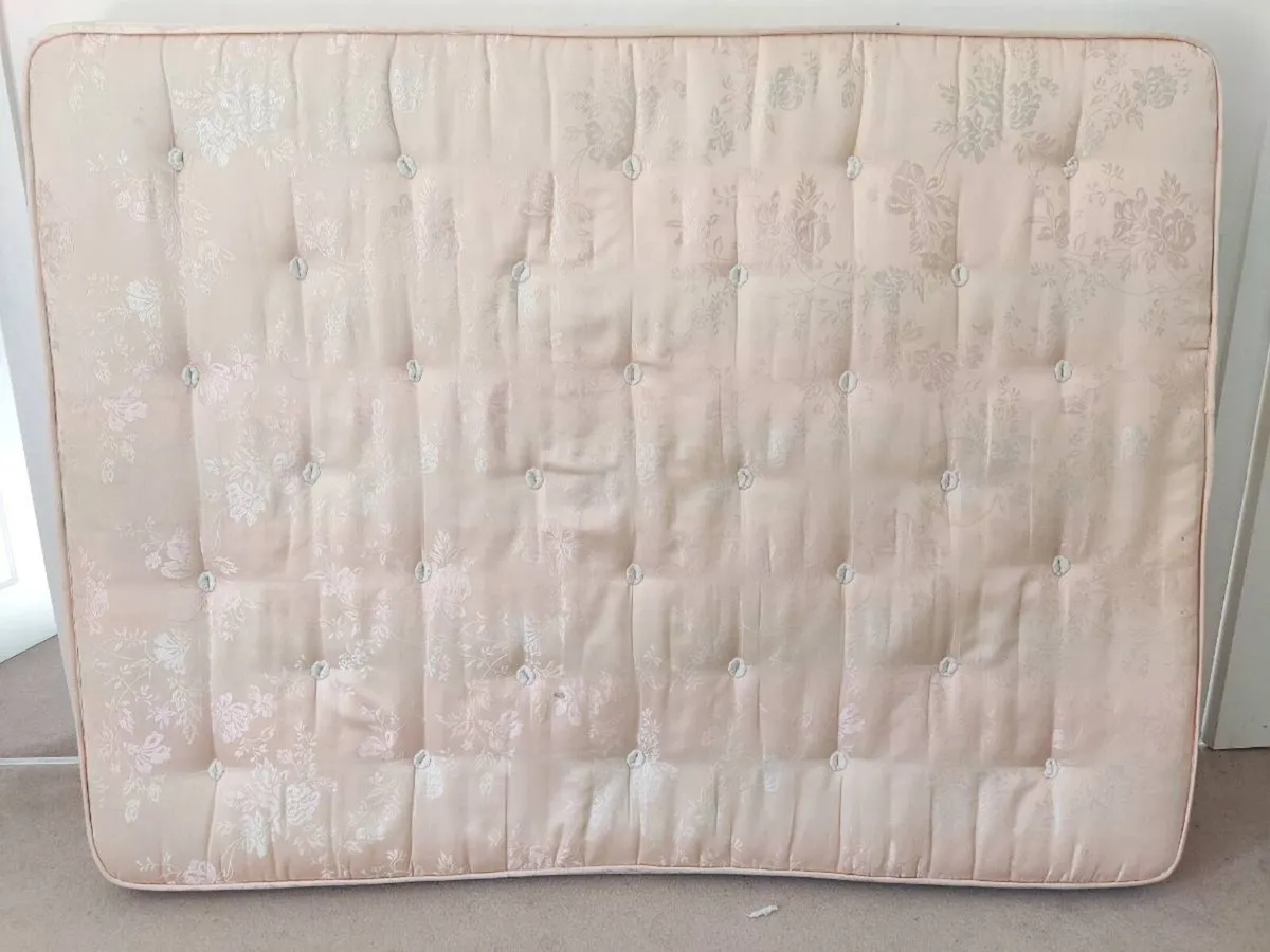 King size mattress - Image 1
