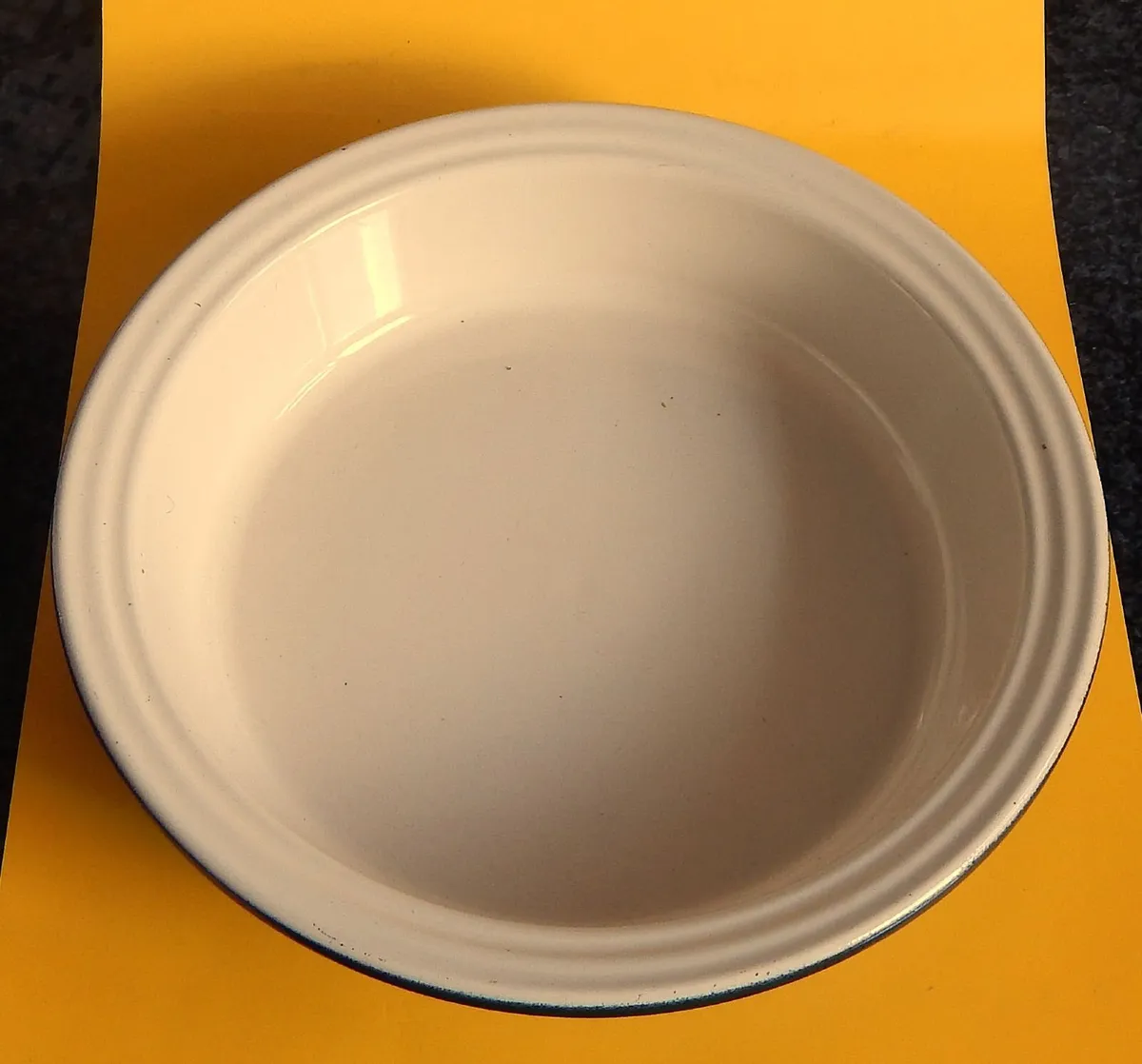 Le Creuset Stoneware Dish - Image 2