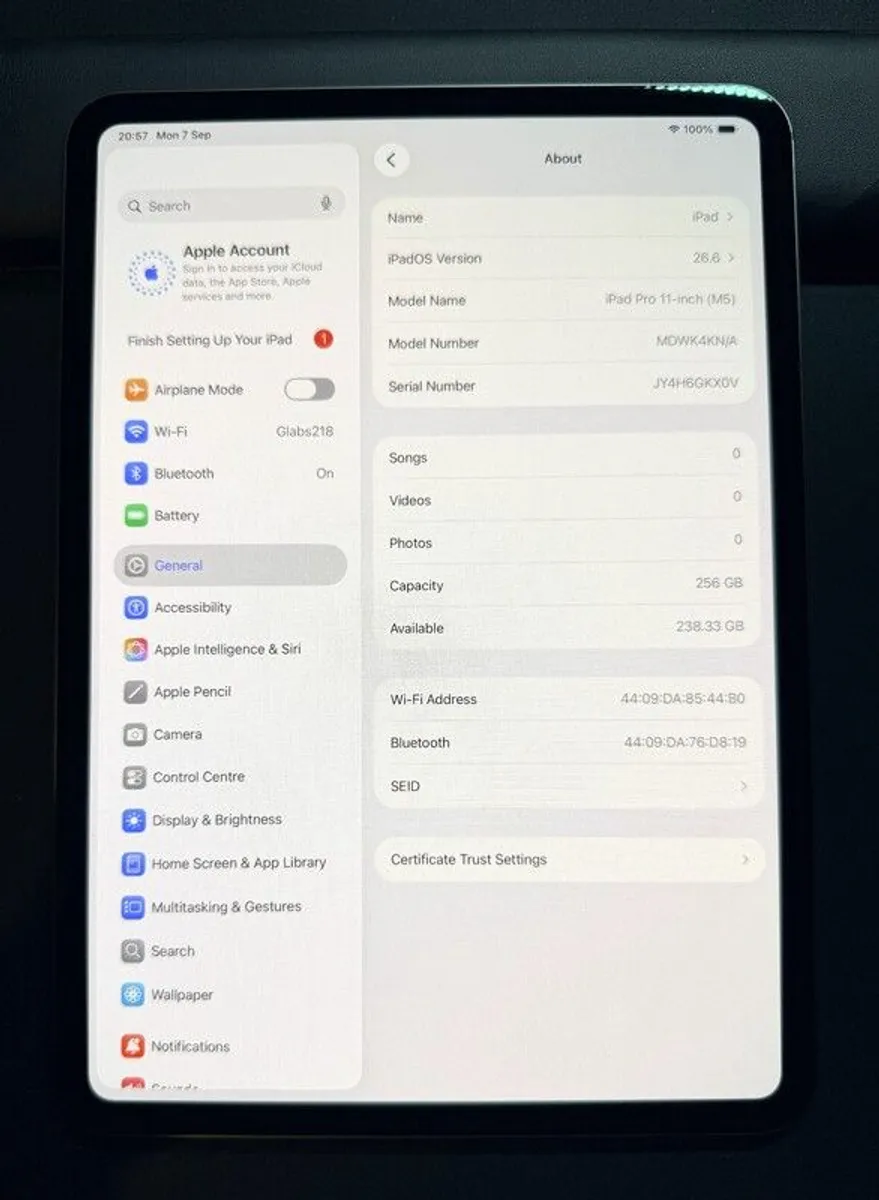 Apple iPad Pro 11" M5 - Image 3