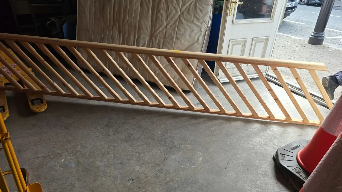 Handrail & Spindles 590x65