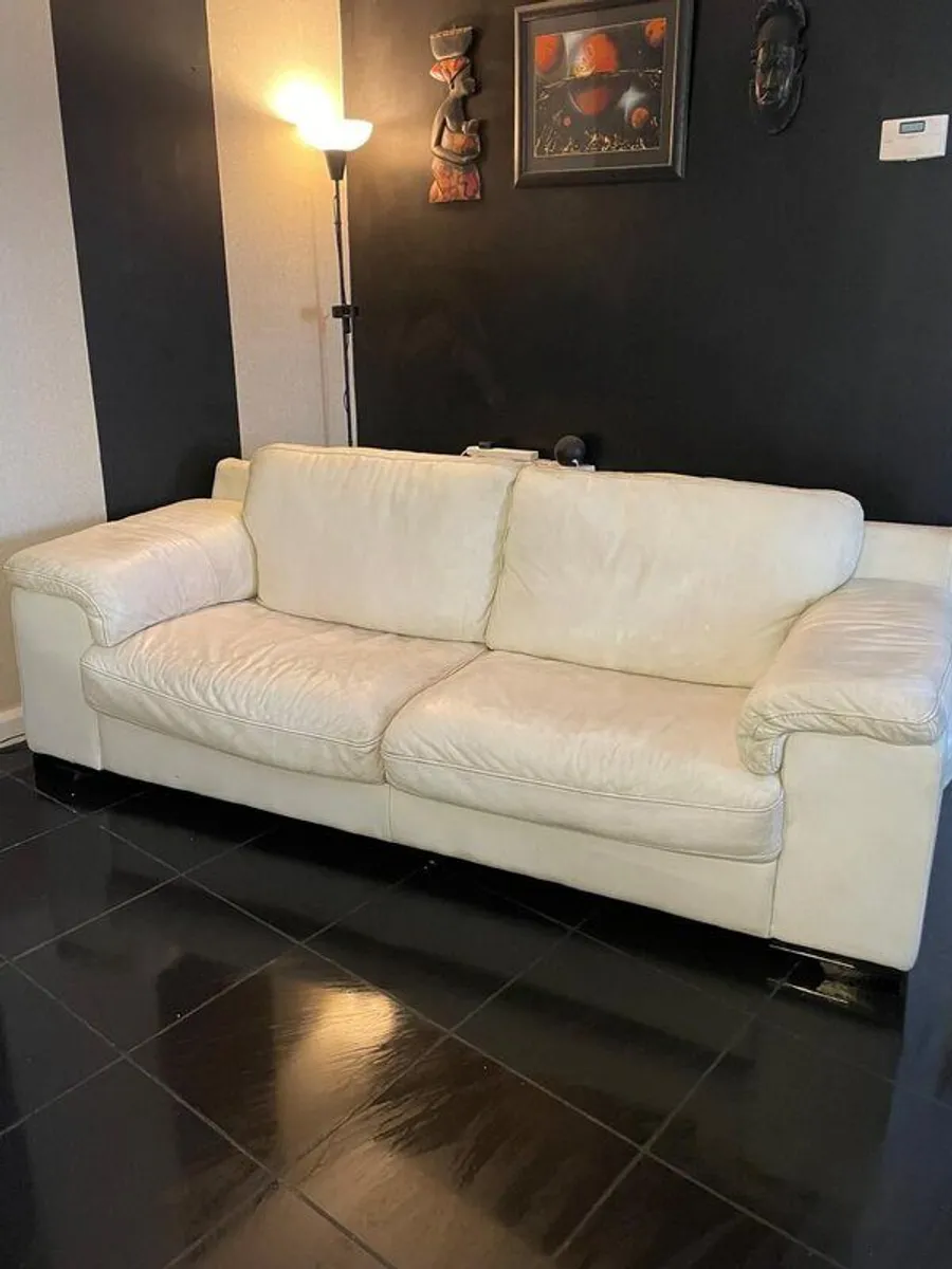 Stylish, High-end Cream Leather 3+2 Seater Sofa Set - Image 1