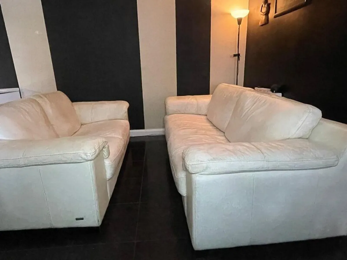 Stylish, High-end Cream Leather 3+2 Seater Sofa Set - Image 2