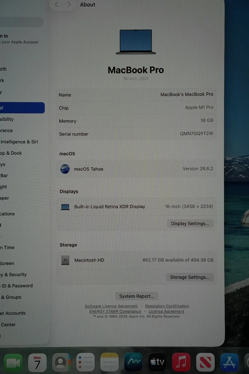 MacBook Pro 16" 2021 M1 Pro | 16GB | 512GB - Image 2