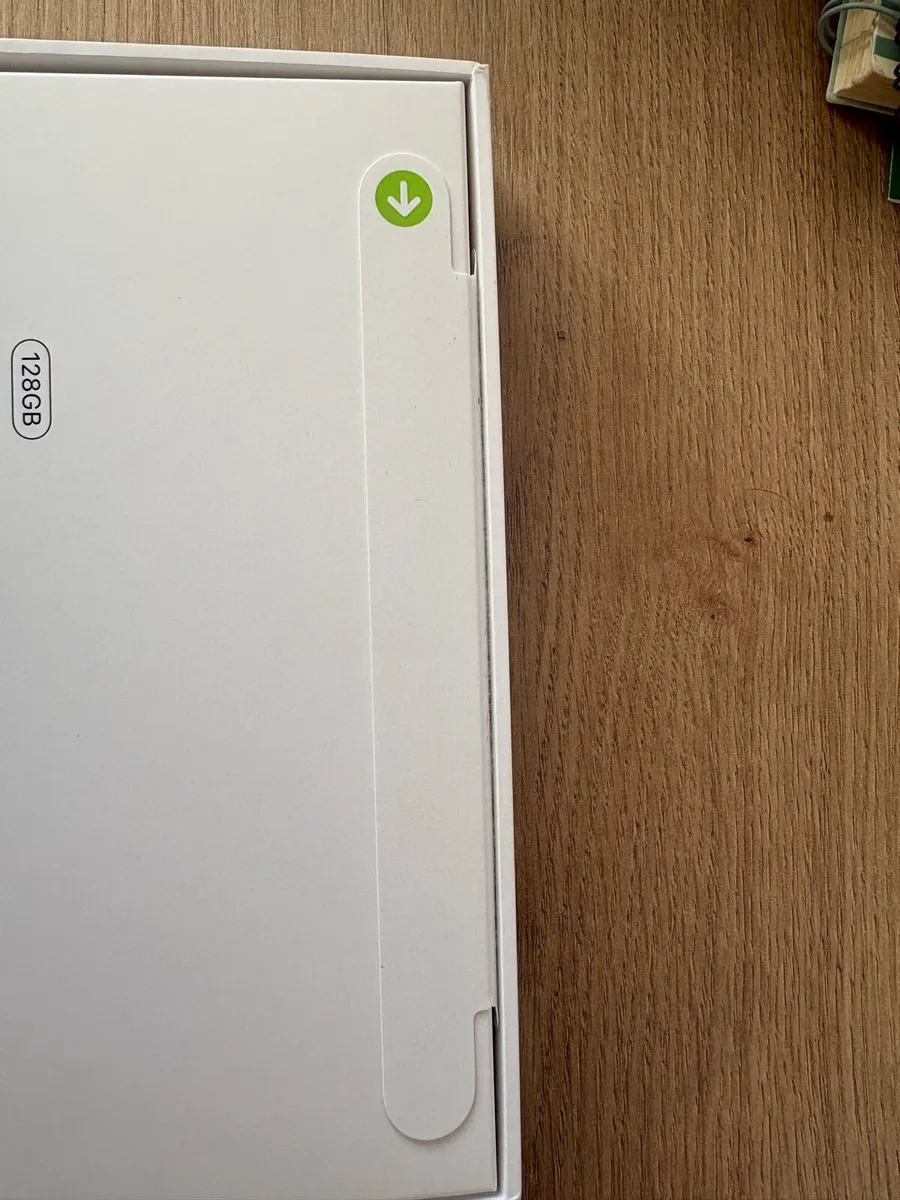 Apple I pad A16 128GB band new - Image 3