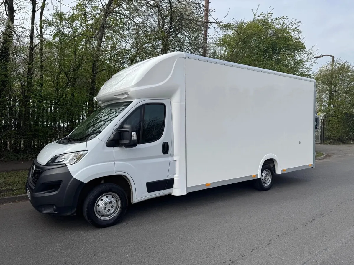 2024 Vauxhall Movano Luton Low Loader Van - Image 3
