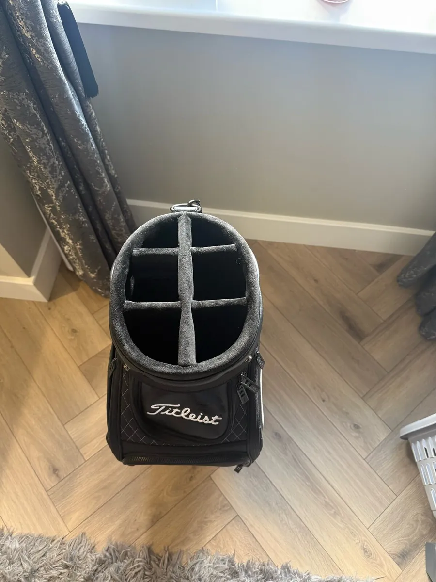 Golf bag - Image 1