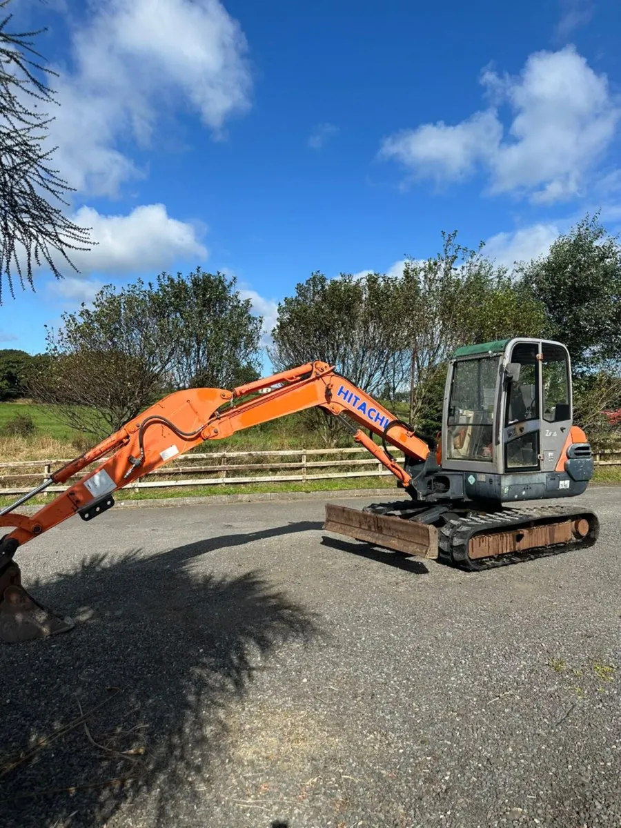 Hitachi Zaxis 50 - Image 2
