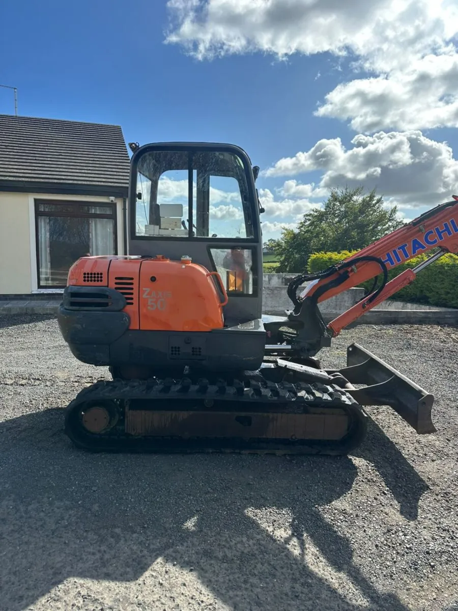 Hitachi Zaxis 50 - Image 3