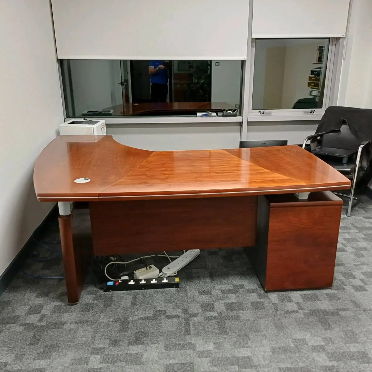 Magnificent Solid Oak Desk - Image 1
