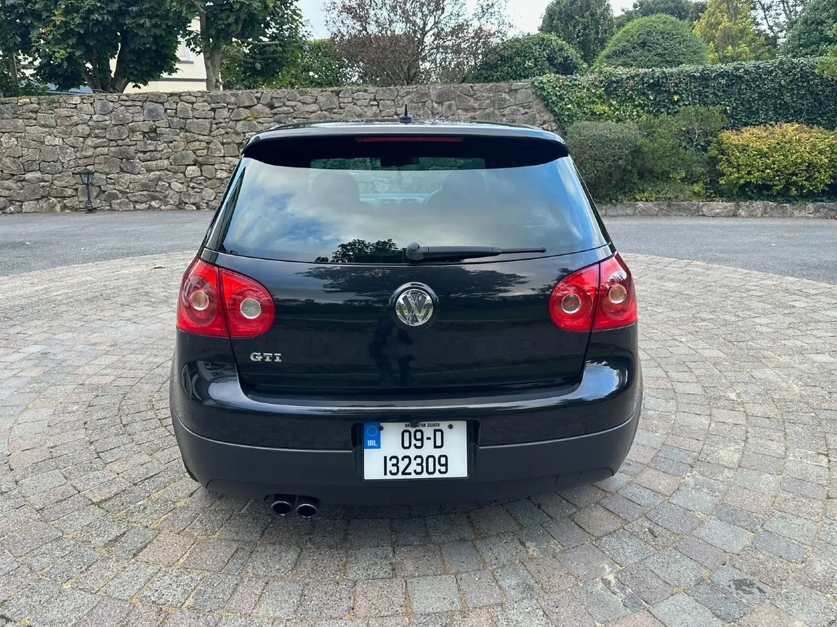 2009 Golf GTI DSG Exceptional Low Mileage - Image 4