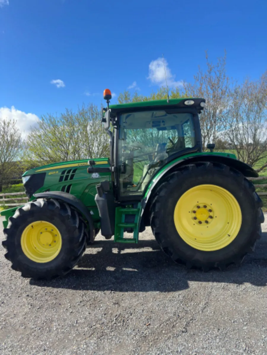 John Deere 6125R - Image 4