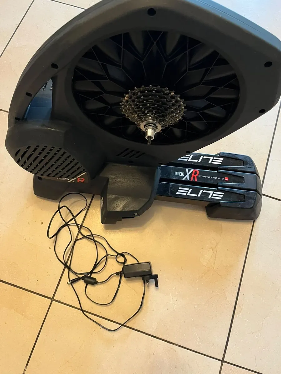 Smart Turbo Trainer - Elite Direto X