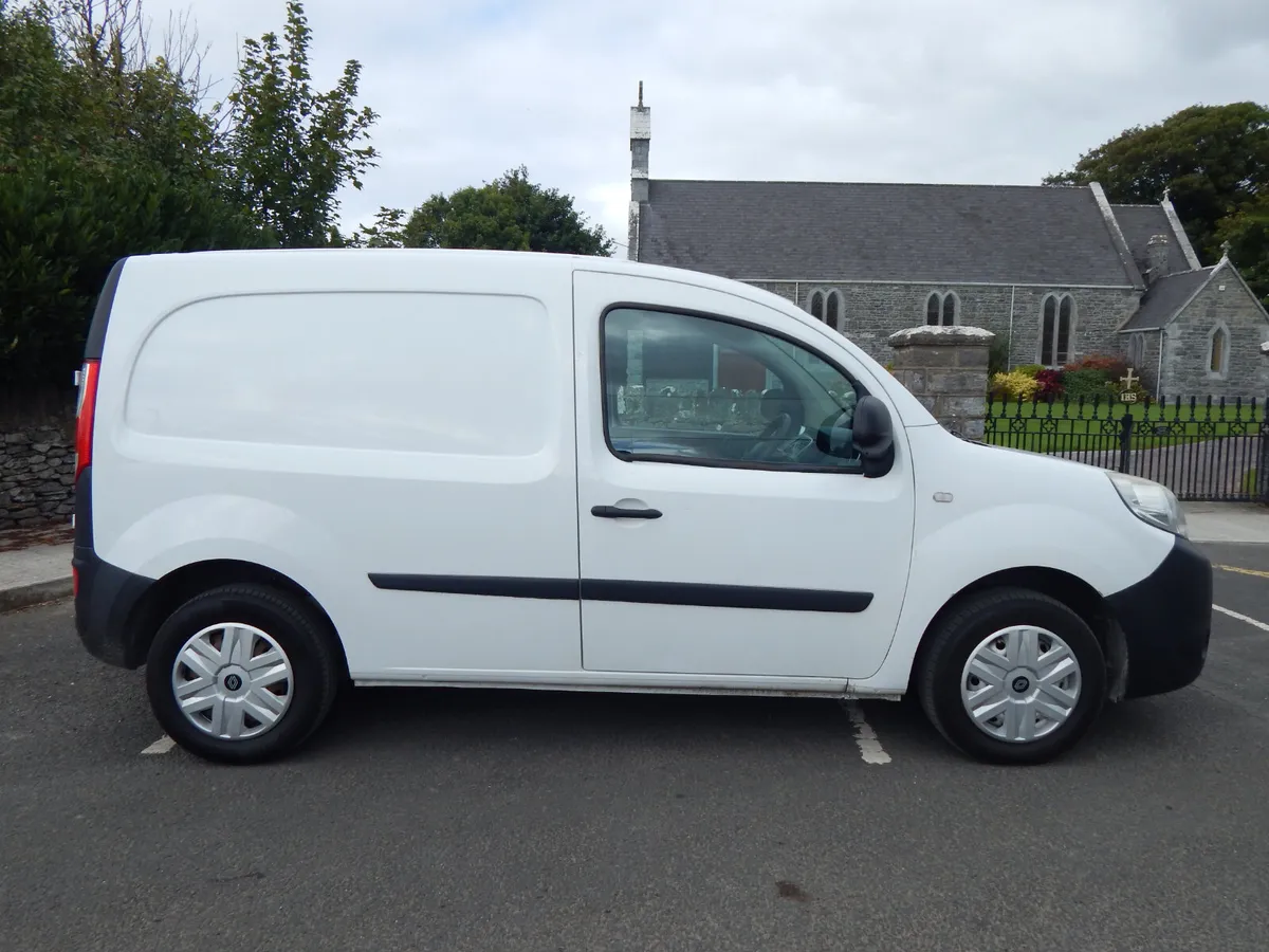 2015 Renault Kangoo Tax & Test 09/27 - Image 2