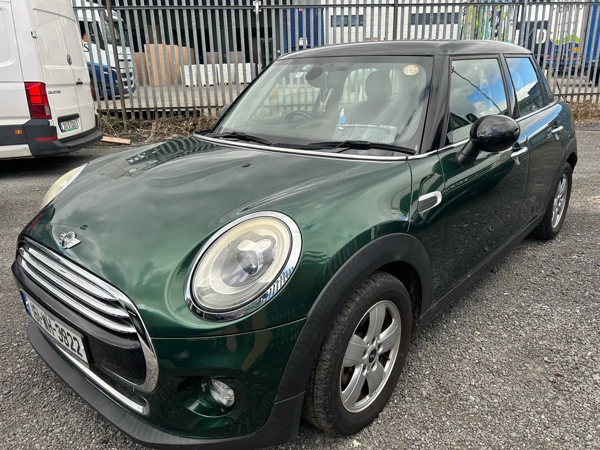 Mini automatic 1.5 petrol 4door - Image 1