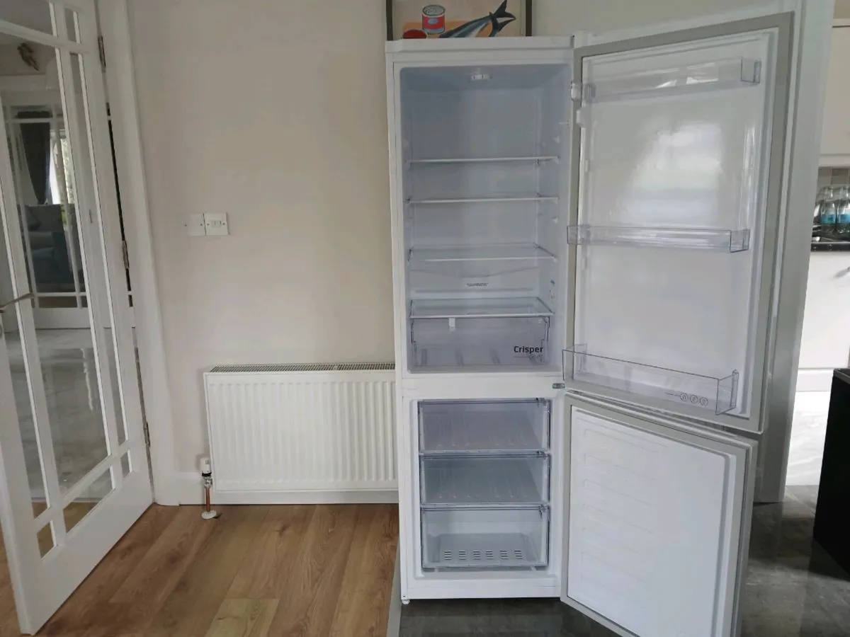 Fridge freezer 60/40 Beko - Image 2