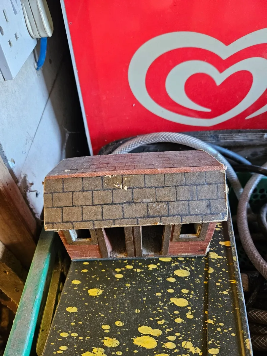 Hornby Triang O Gauge Building - Image 2