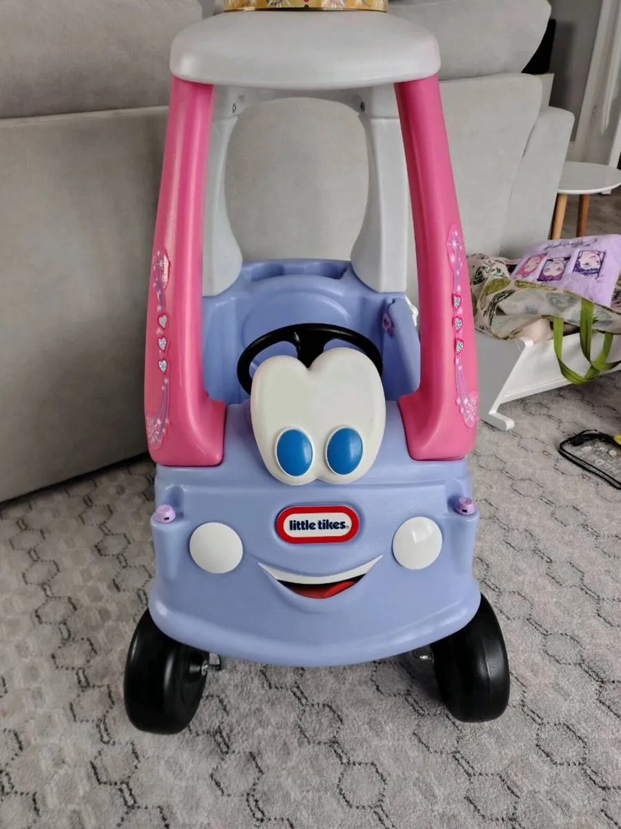 Little Tikes Cosy Coupe Car - Image 4