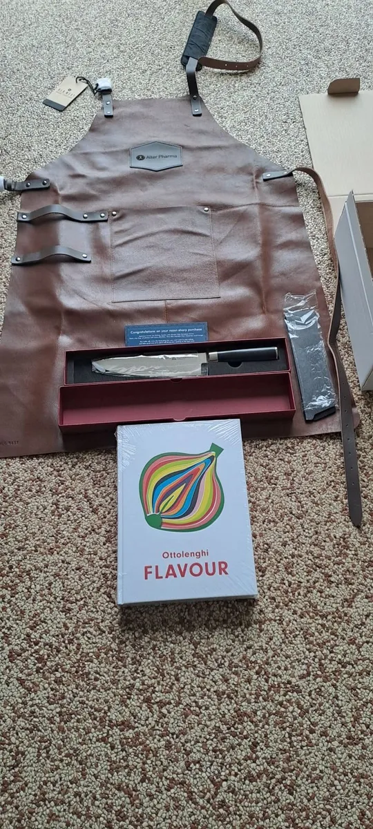 Chef's - Image 1