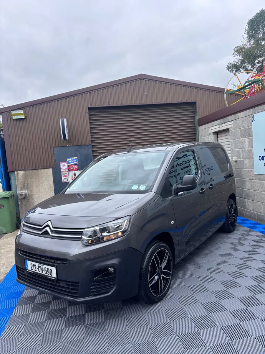 Citroen Berlingo 2021 - Image 3