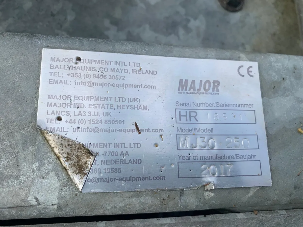 MAJOR MJ30-250 CYCLONE - Image 3