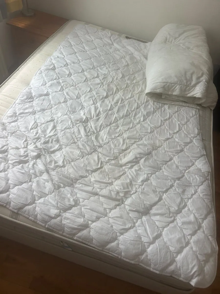 King bed with drawers including mattress - Image 1
