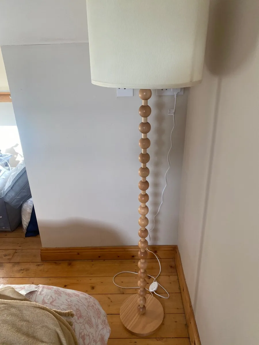 Tall lamp - Image 3