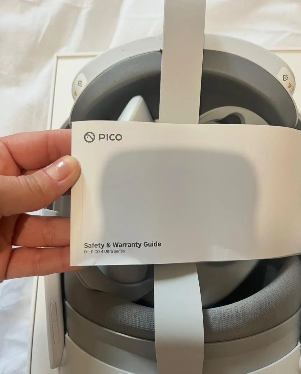 VR Pico 4 Ultra 256 GB - Image 4