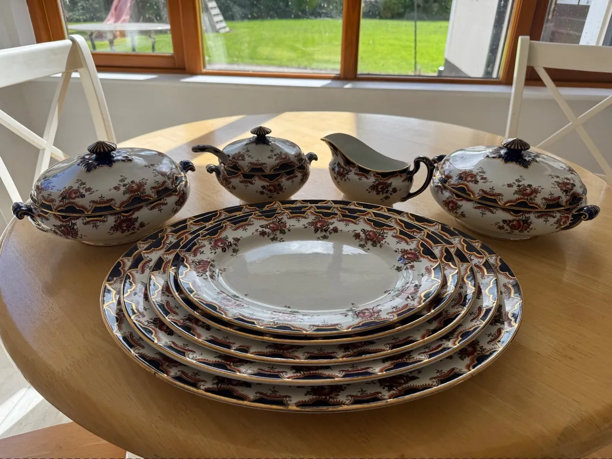 9-piece serving/banqueting Set - Image 4