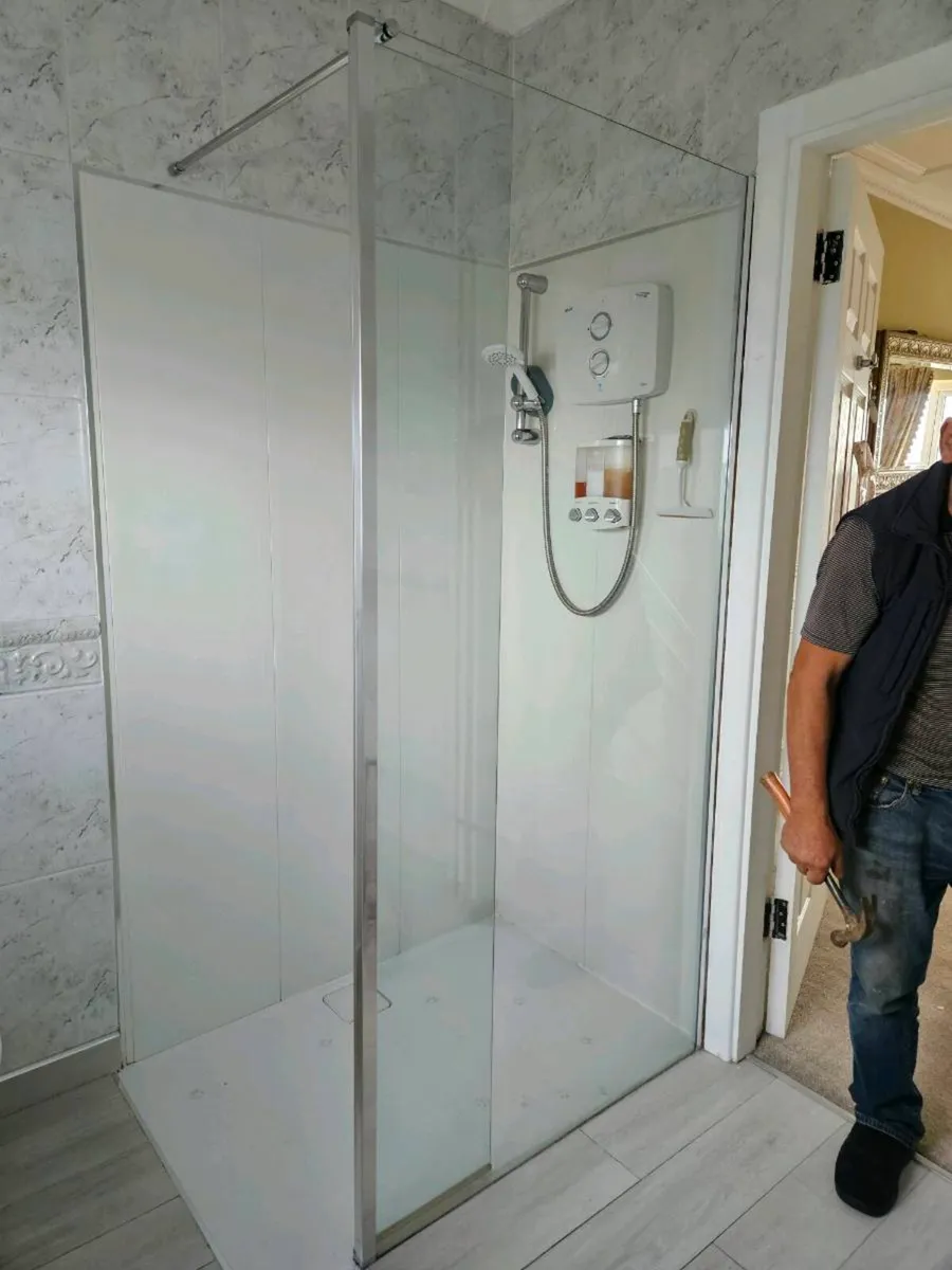 Vanity unit shower door shower tray - Image 3