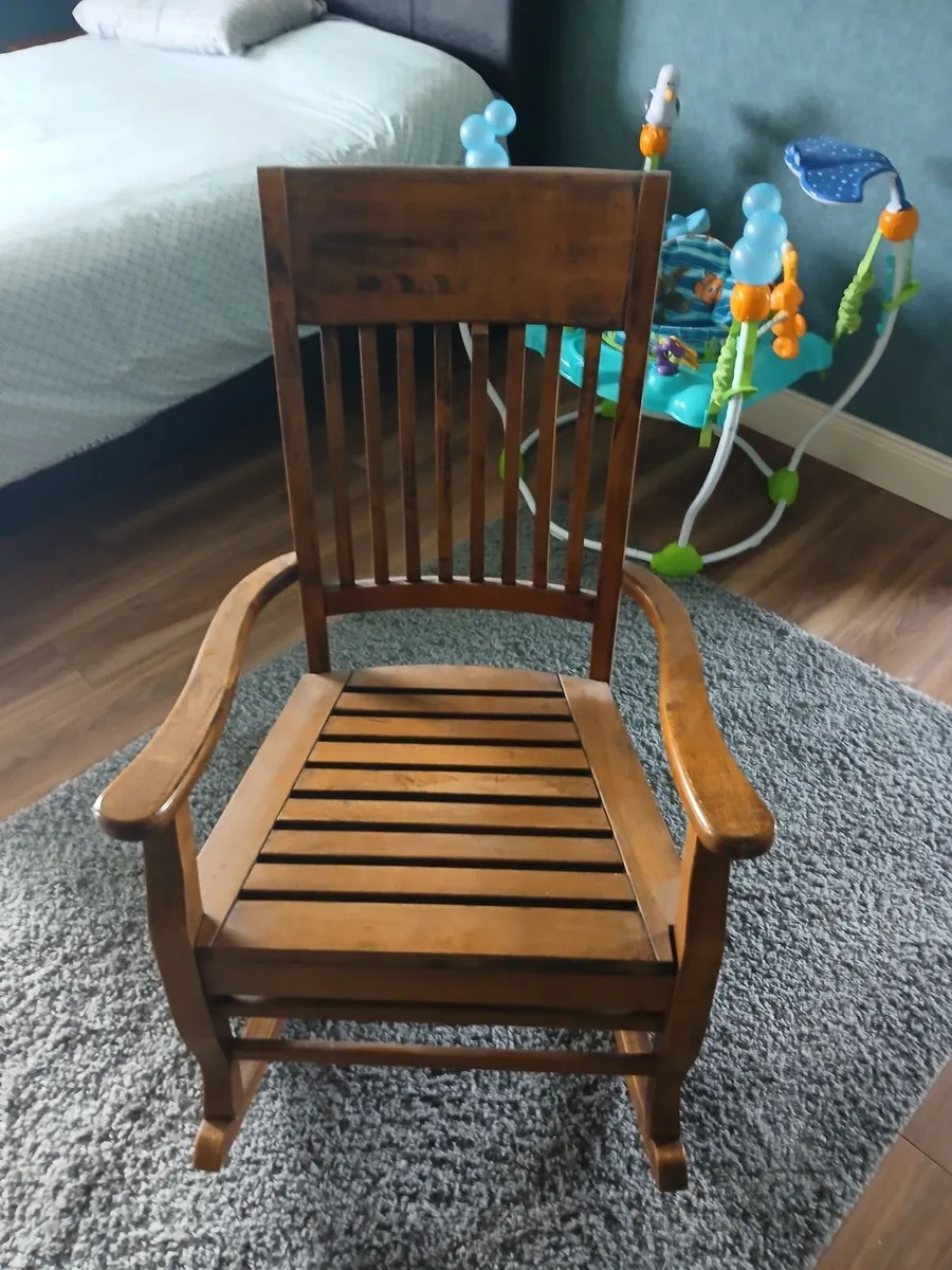 Rocking chair - Image 1