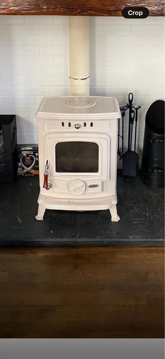 Henley Aran stove cream enamel 5kw - Image 1