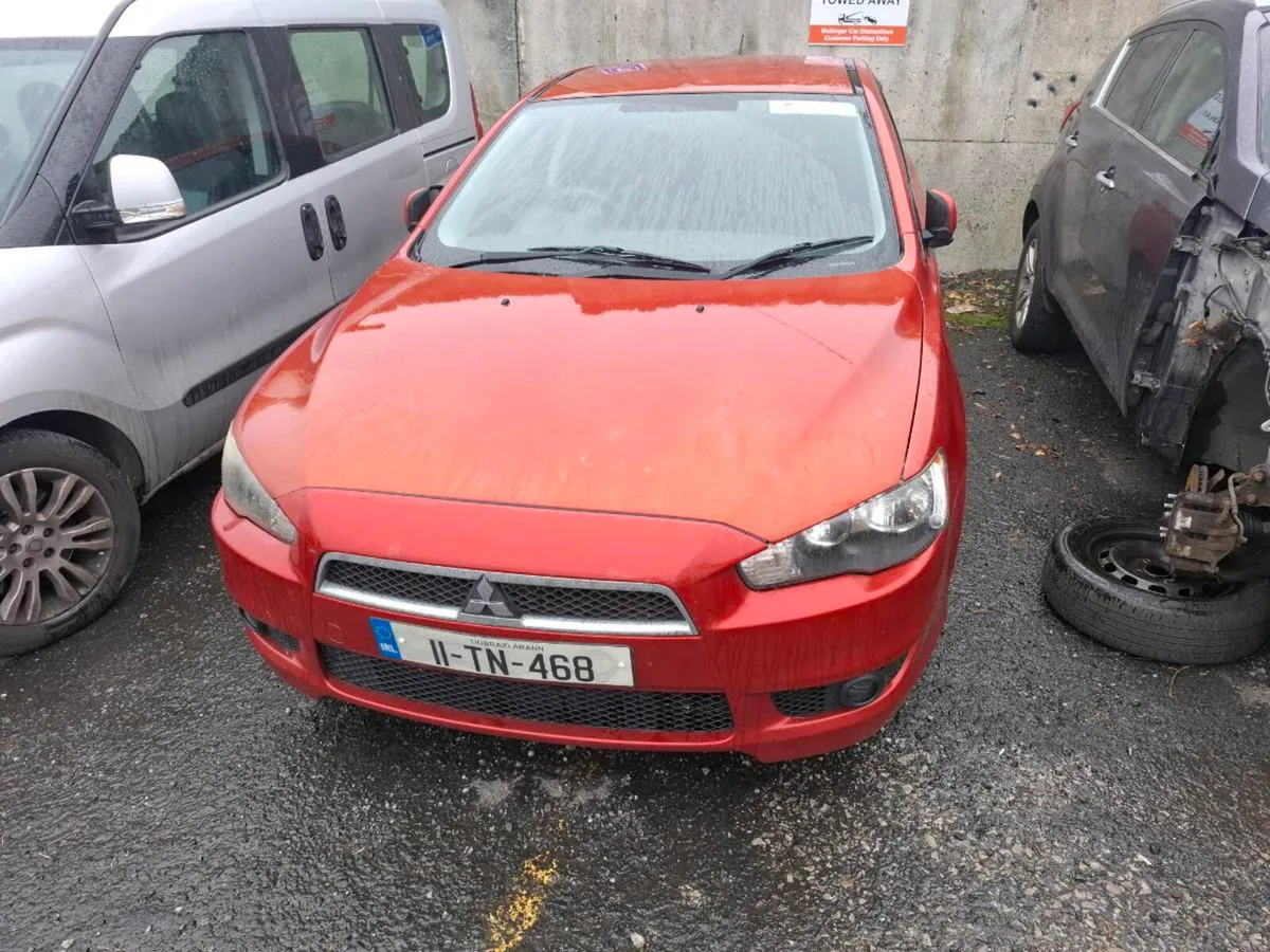 2011 Mitsubishi Lancer breaking for parts - Image 2