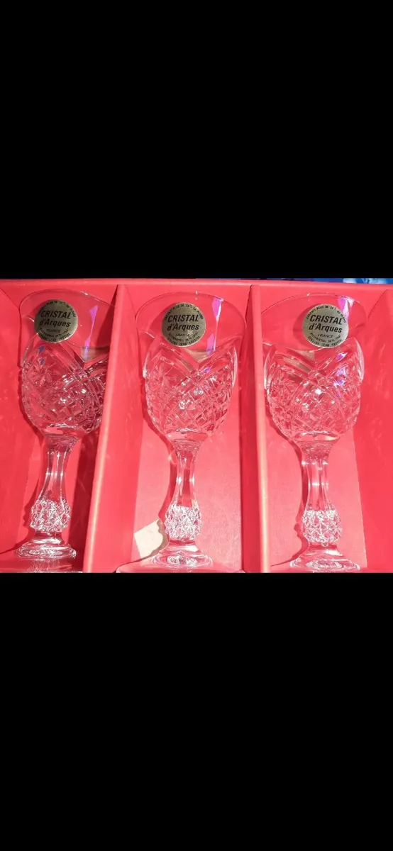 Vintage set of 6 Cristal d’Arques stemmed glasses - Image 3