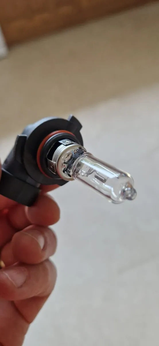 Car light bulbs - Image 2