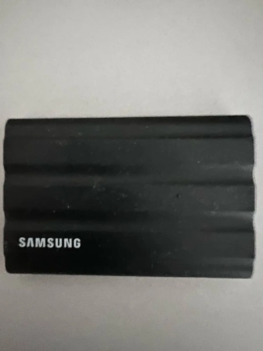 Samsung T7 Portable SSD 1 TB - Image 1